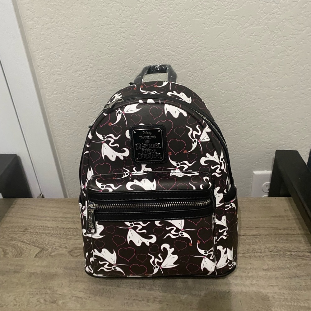 Loungefly BRAND NEW Disney nightmare before Christmas Zero dog mini backpack
